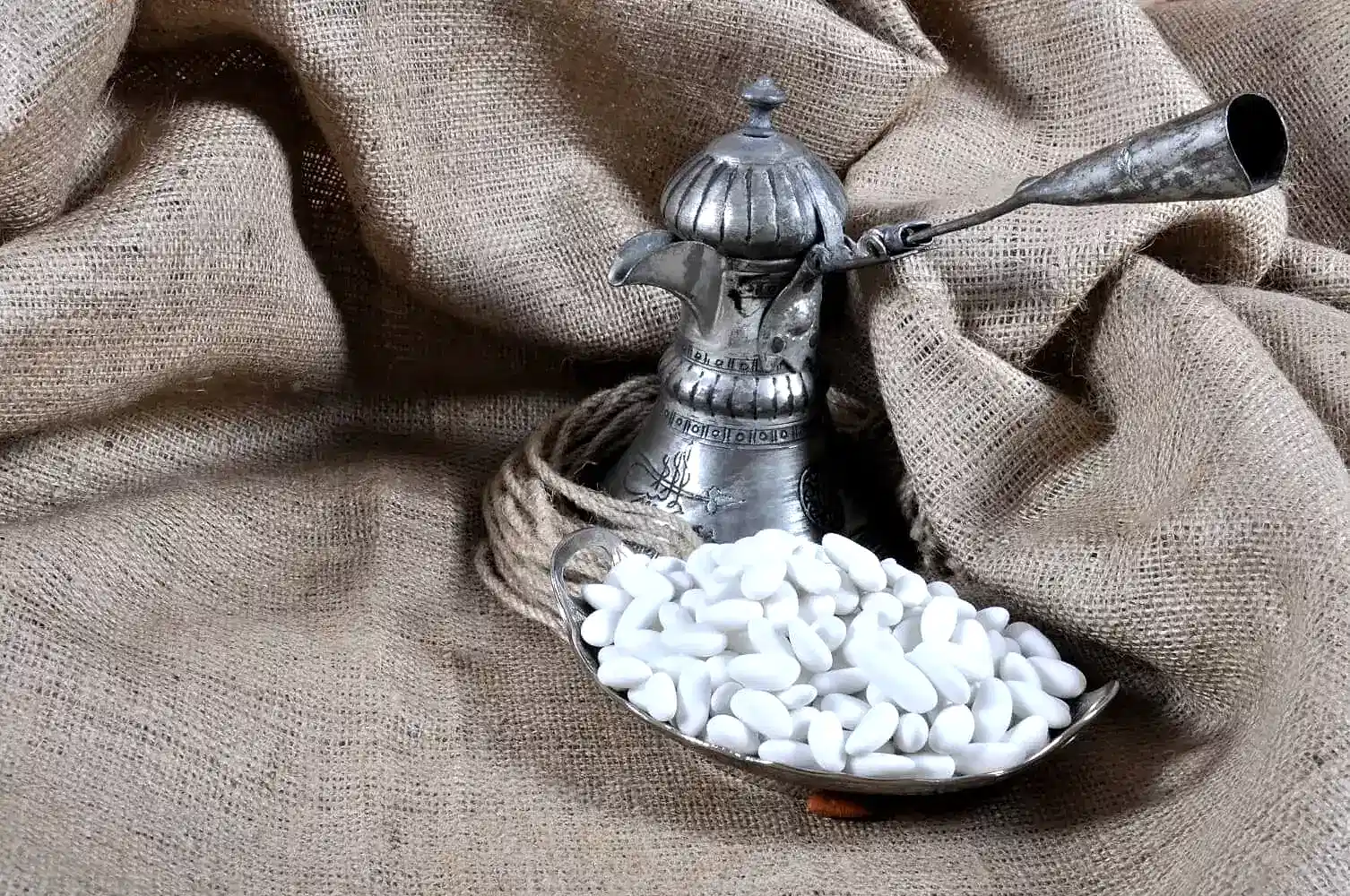 Badem Şekeri Dökme